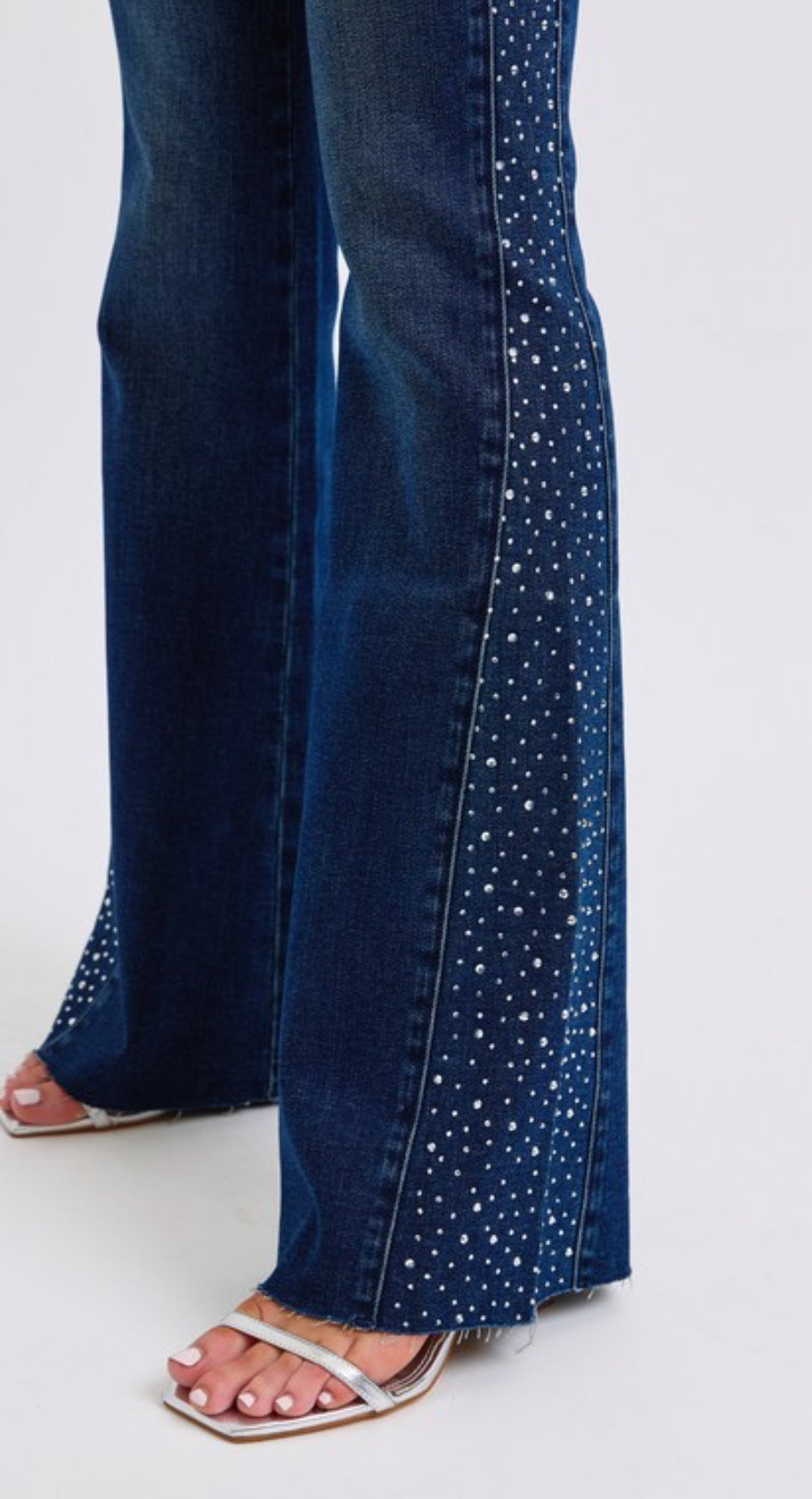 Judy Blue Rhinestone Mid Rise flares