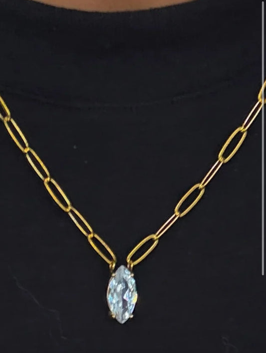 Gold & Diamond Pendant Necklace